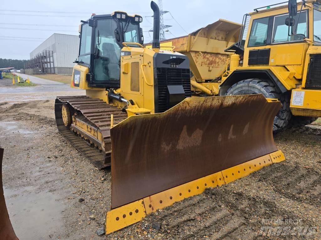 CAT D 6 K 2 LGP Telaketjupuskutraktorit