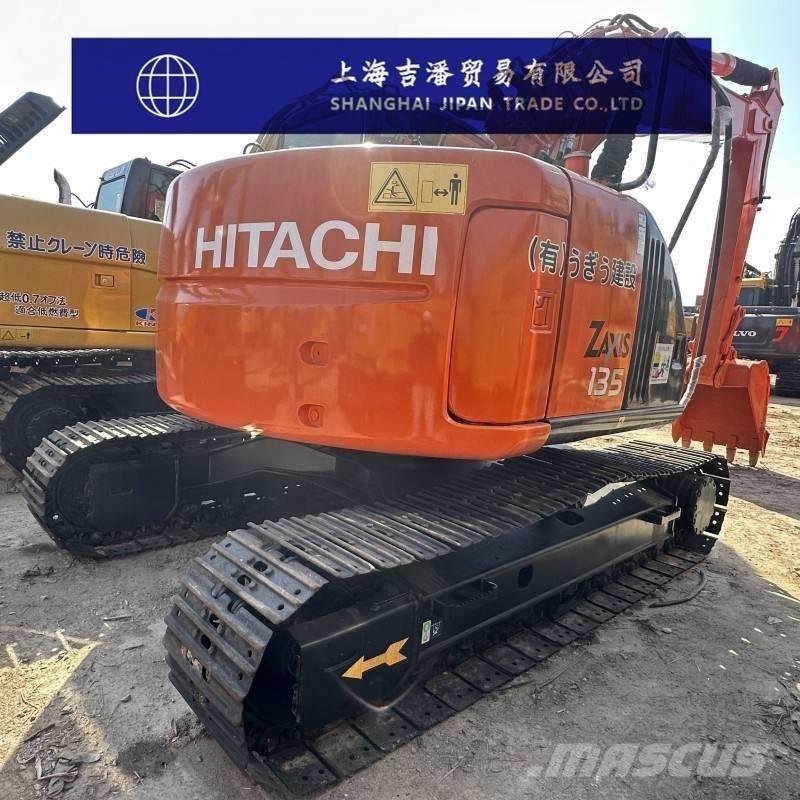 Hitachi ZX 135 Telakaivukoneet
