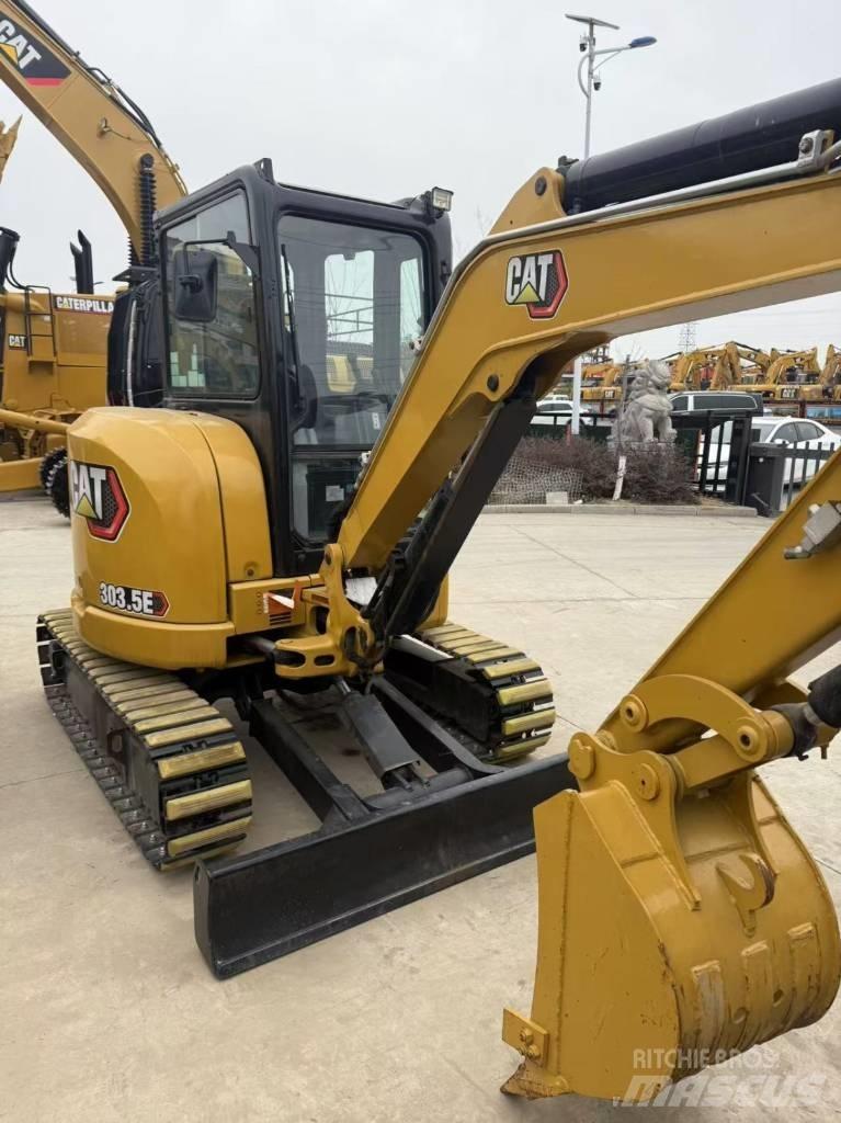 CAT 303.5 E Minikaivukoneet < 7t
