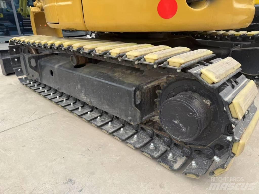 CAT 303.5 E Minikaivukoneet < 7t
