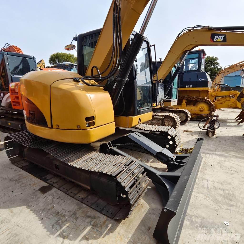 CAT 308 D Midikaivukoneet 7t - 12t