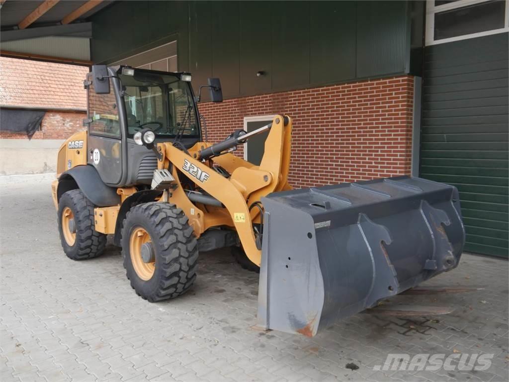 Case IH 321F Pyöräkuormaajat