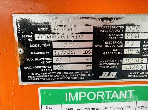 JLG 450 A Kuukulkijat