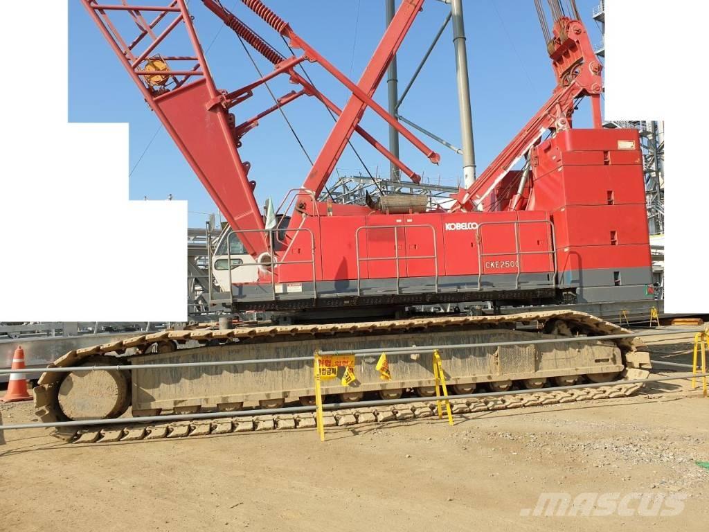 Kobelco CKE 2500 Tela-alustaiset nosturit