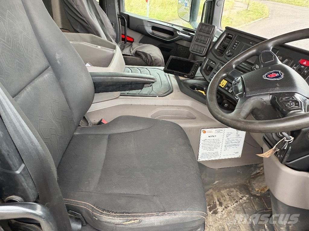 Scania XT450 Sora- ja kippiautot