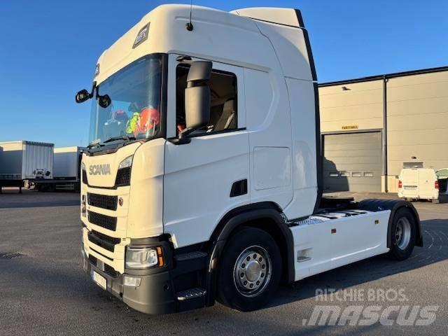 Scania R 410 Vetopöytäautot