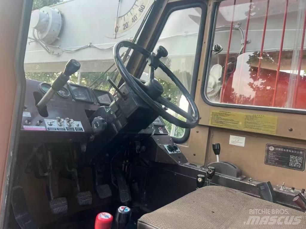 Tadano TR 250 EX Mobiilinosturit