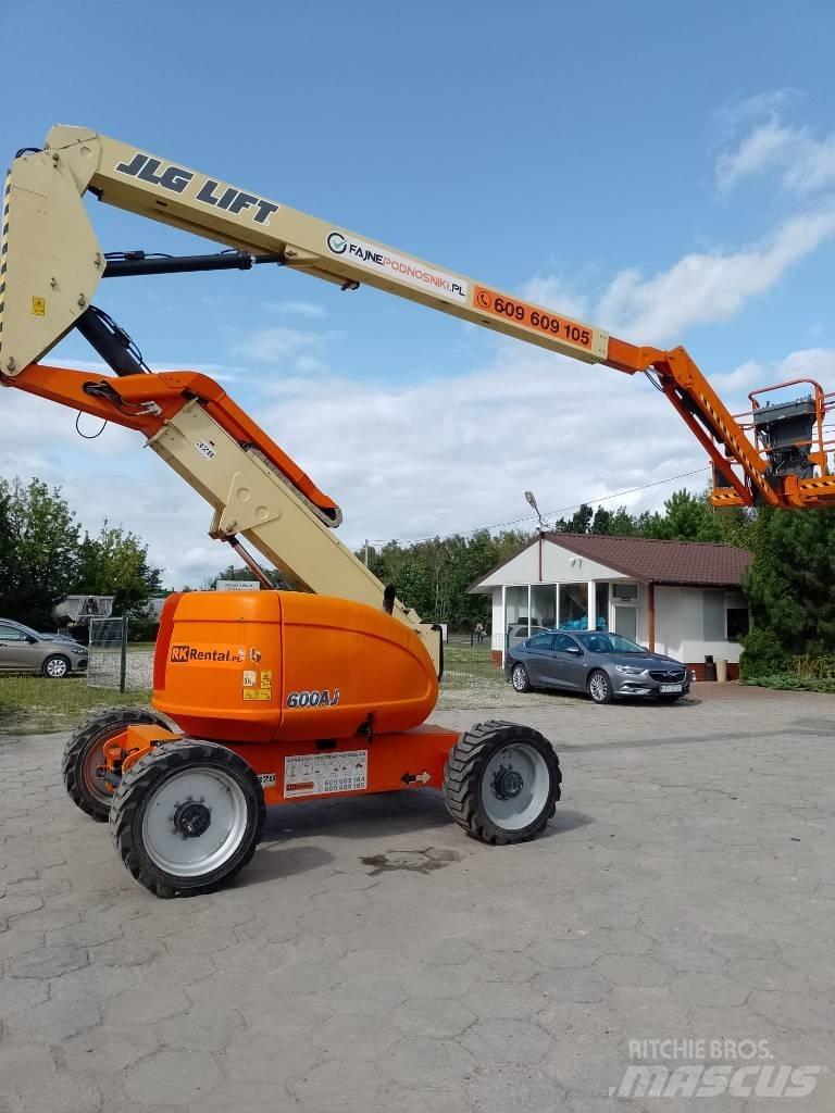 JLG 600 AJ Kuukulkijat