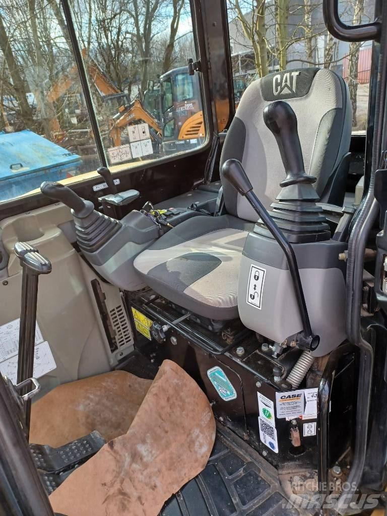 CAT 305 Minikaivukoneet < 7t