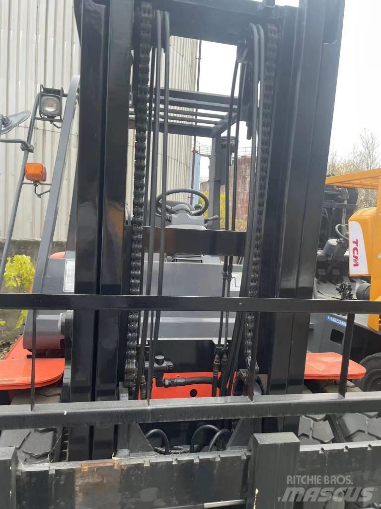 Toyota 7 Ton Dieseltrukit