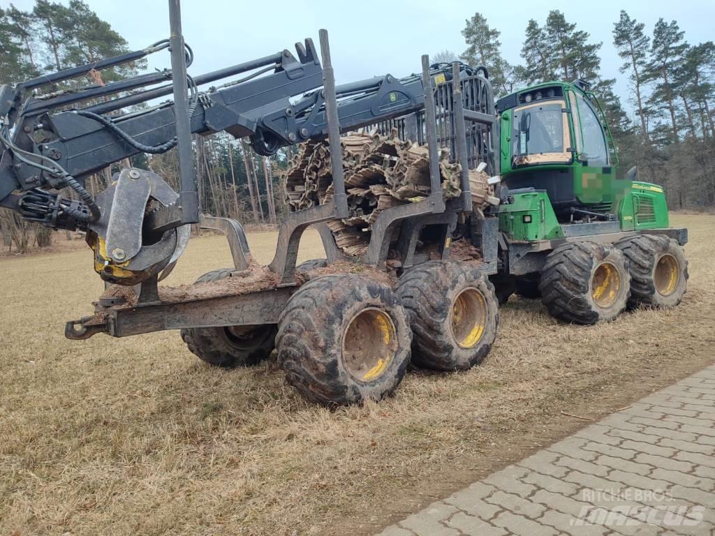 John Deere 1010 E Kuormatraktorit