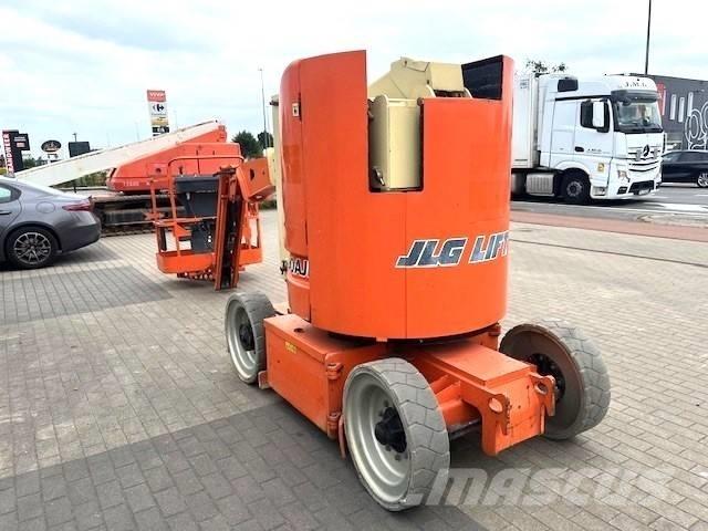 JLG E 300 AJP Kuukulkijat