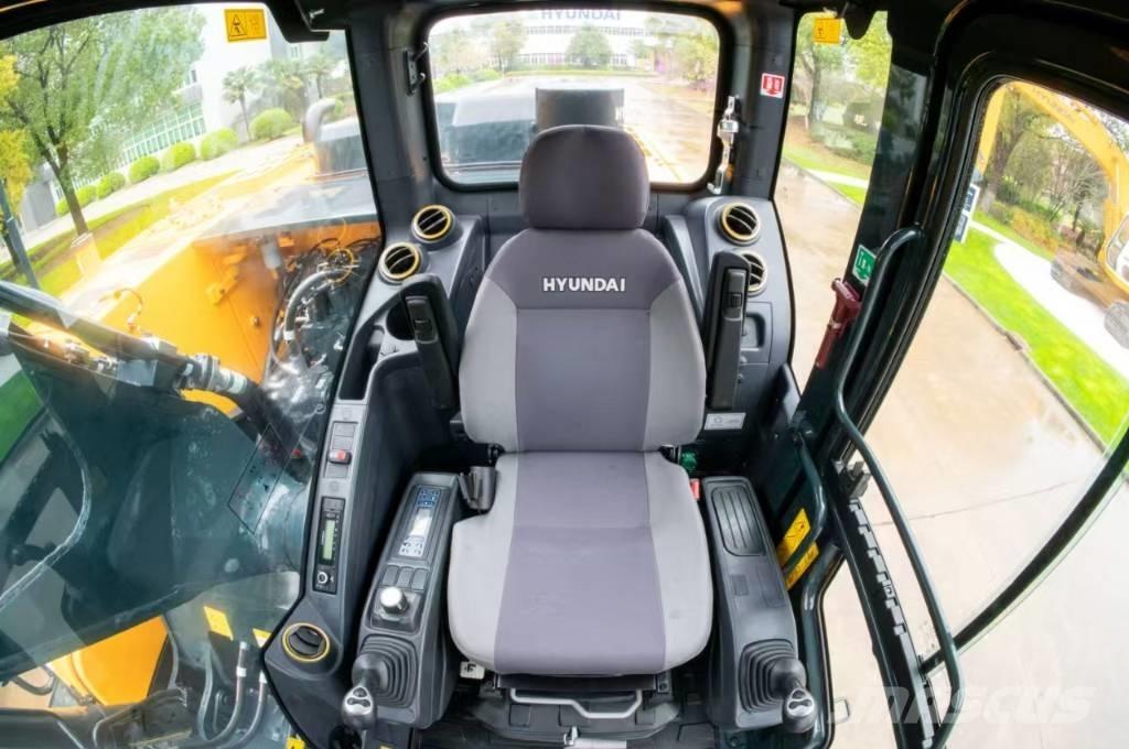 Hyundai HX 220 L Telakaivukoneet