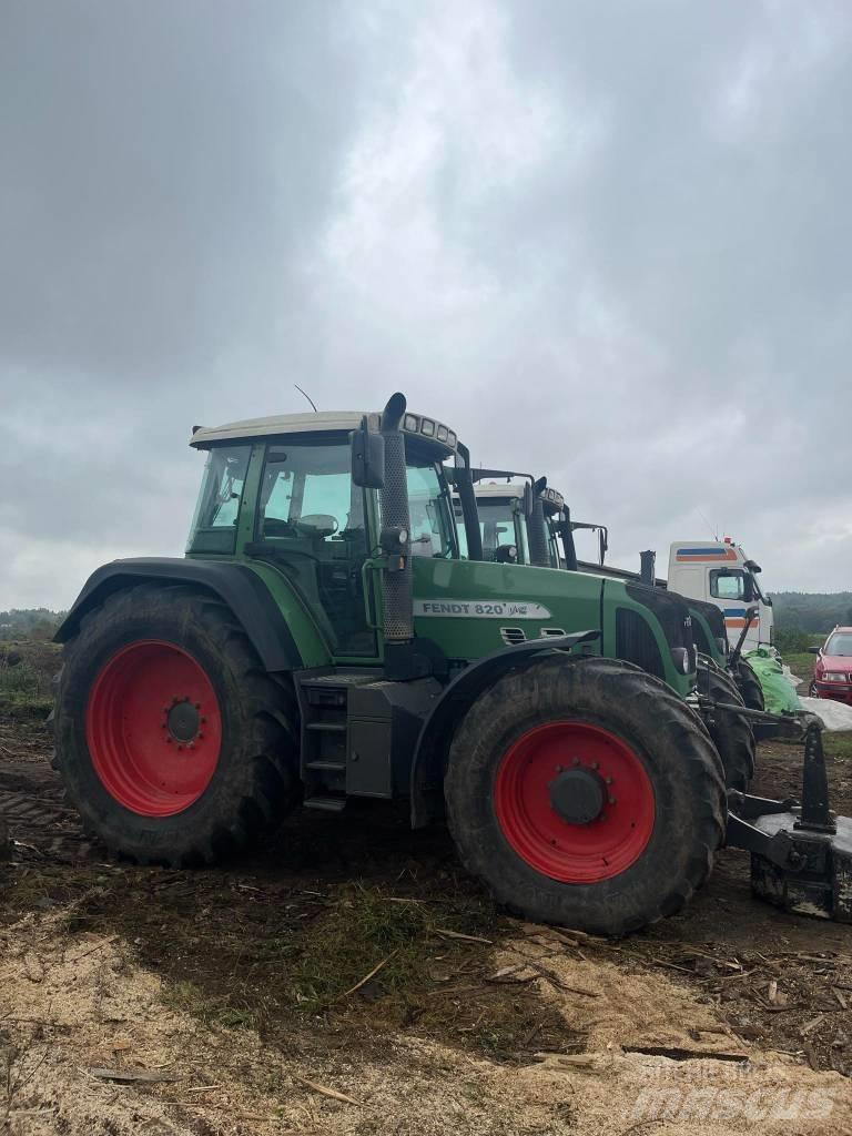 Fendt 820 Traktorit