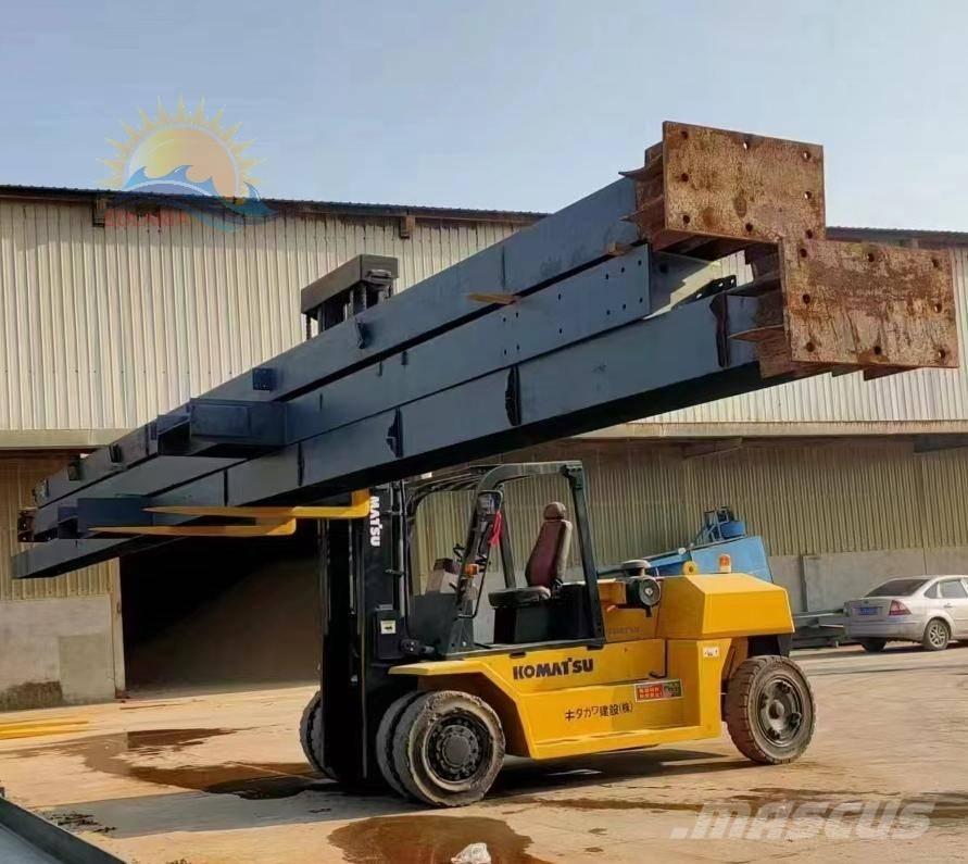 Komatsu FD 160 E-8 Dieseltrukit