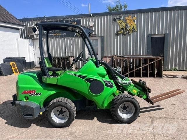 Avant M530 Pienkuormaajat