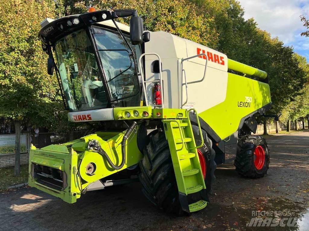 CLAAS 750 Leikkuupuimurit