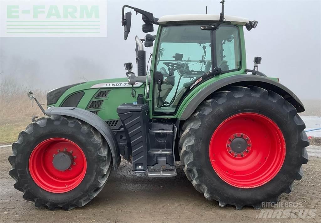 Fendt Vario 718 Traktorit