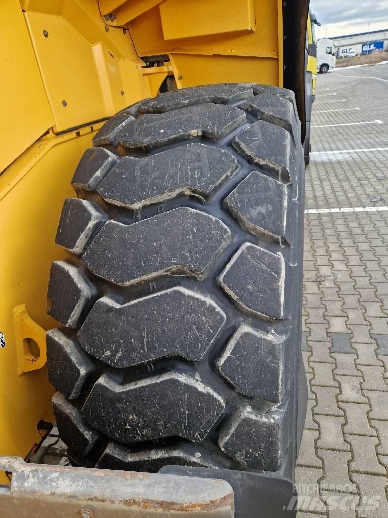 Volvo L 180 H Pyöräkuormaajat