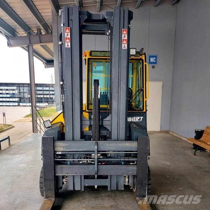 Combilift CBE 4000 Nelitietrukit