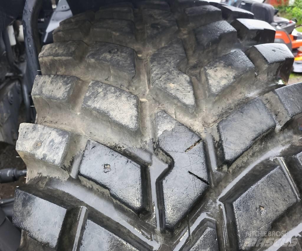 Valtra T 235 D Traktorit