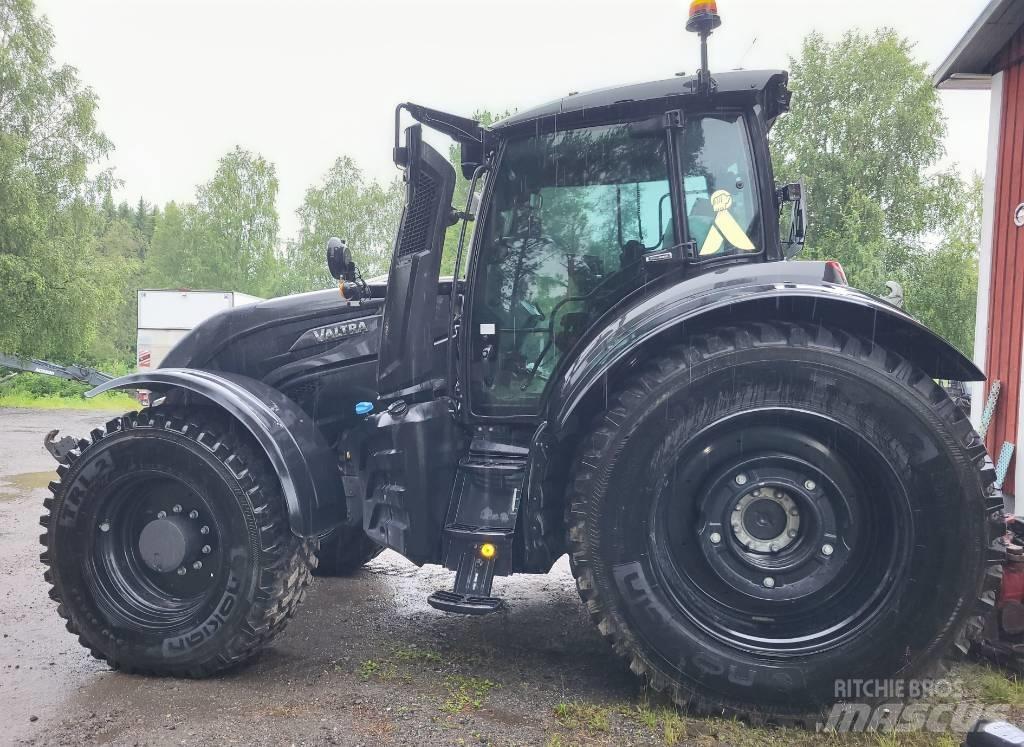 Valtra T 235 D Traktorit