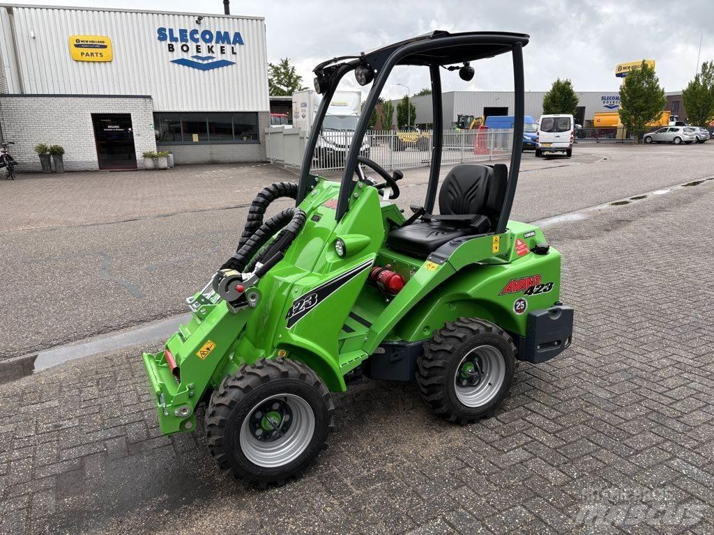 Avant 423 TDL Pyöräkuormaajat
