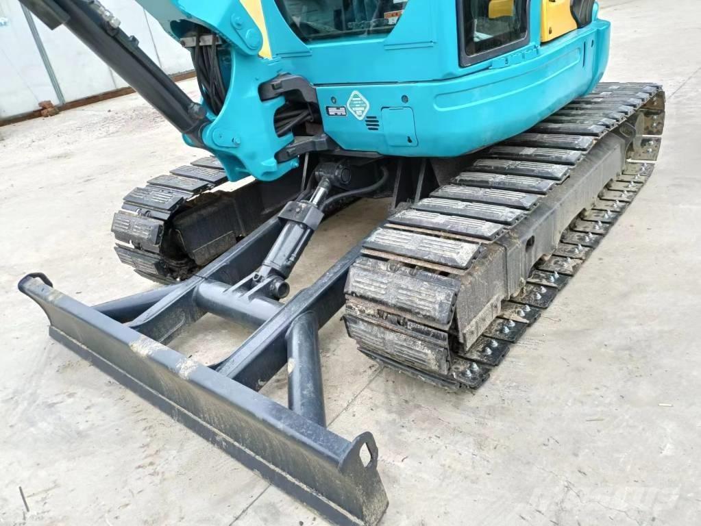 Kubota 155 Telakaivukoneet