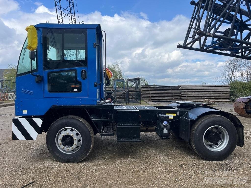 XCMG XPT70K Terminaalitraktorit