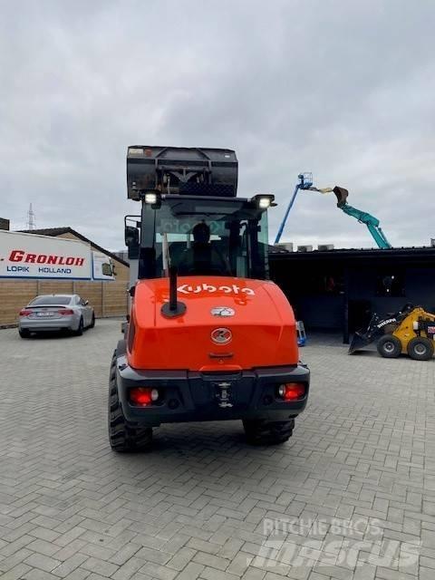 Kubota R 090 Pyöräkuormaajat
