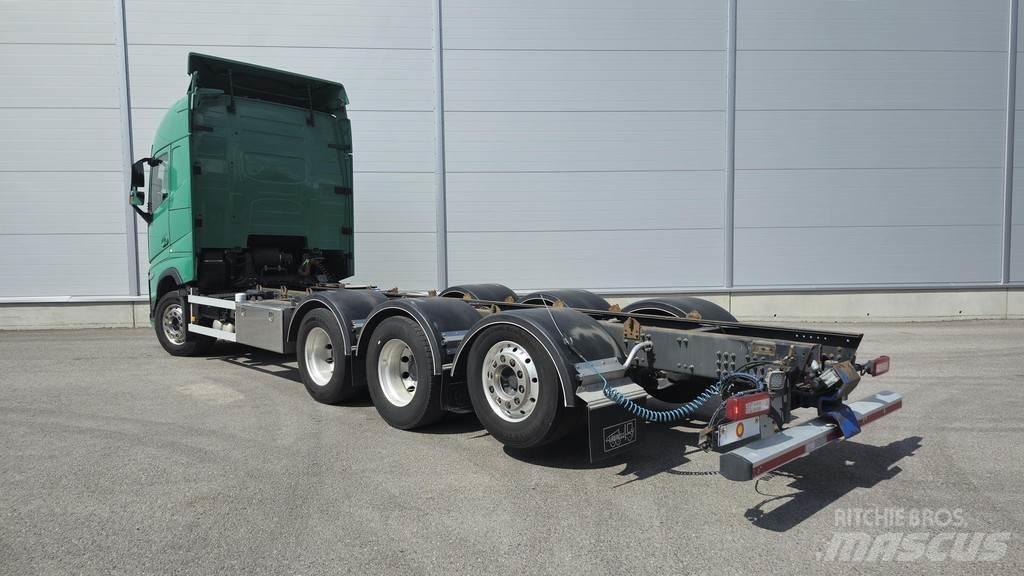 Volvo FH Kuorma-autoalustat