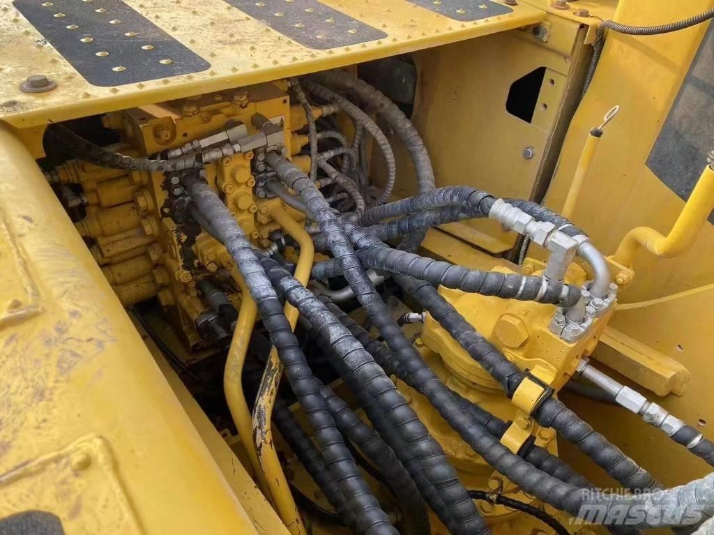 Komatsu pc200 Telakaivukoneet