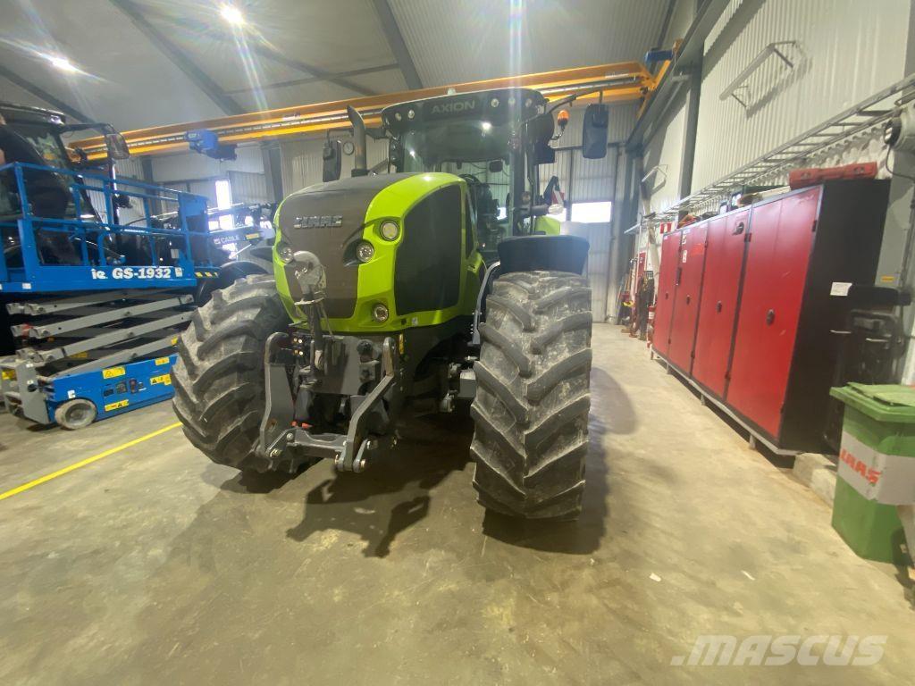 CLAAS Axion 930 Traktorit
