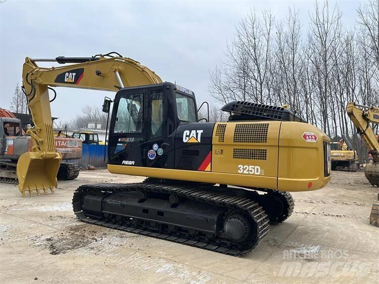 CAT 325D2 Telakaivukoneet