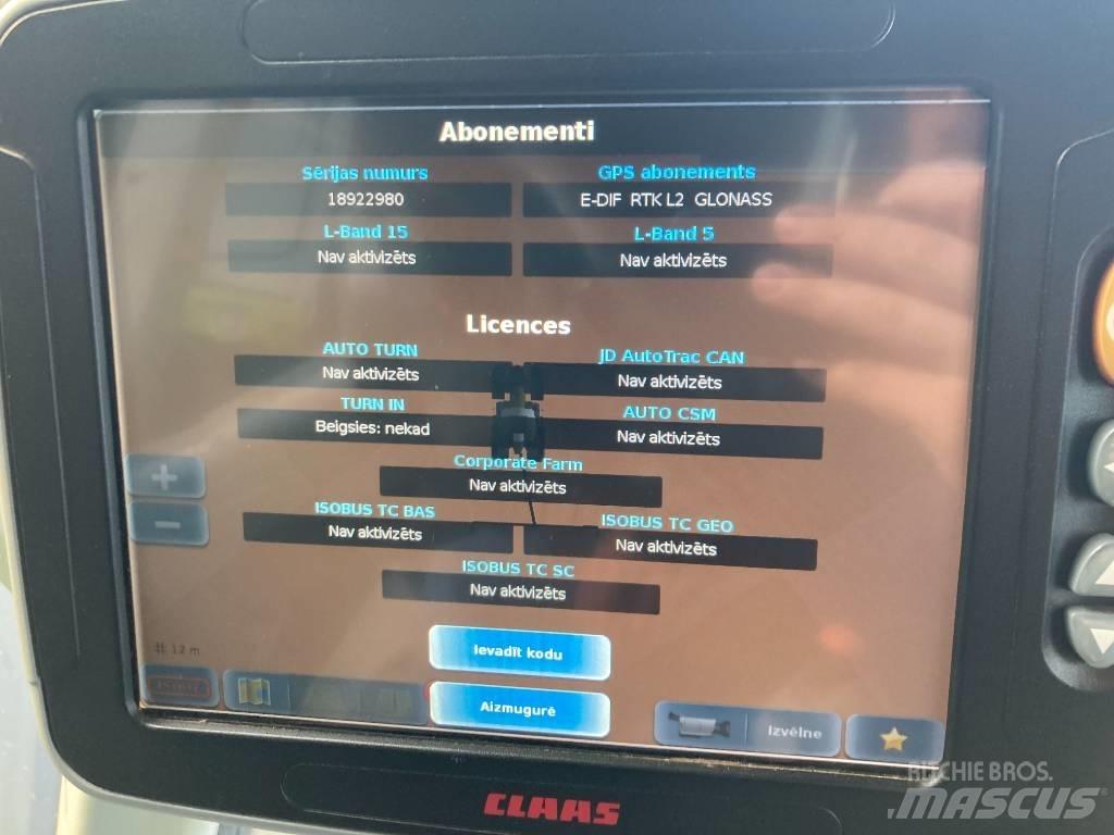 CLAAS Axion 830 CIS Traktorit