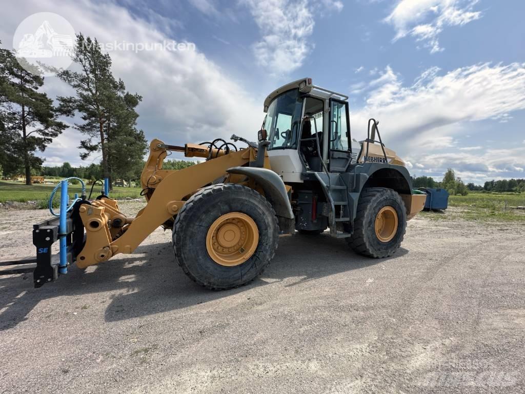 Liebherr L 544 Pyöräkuormaajat