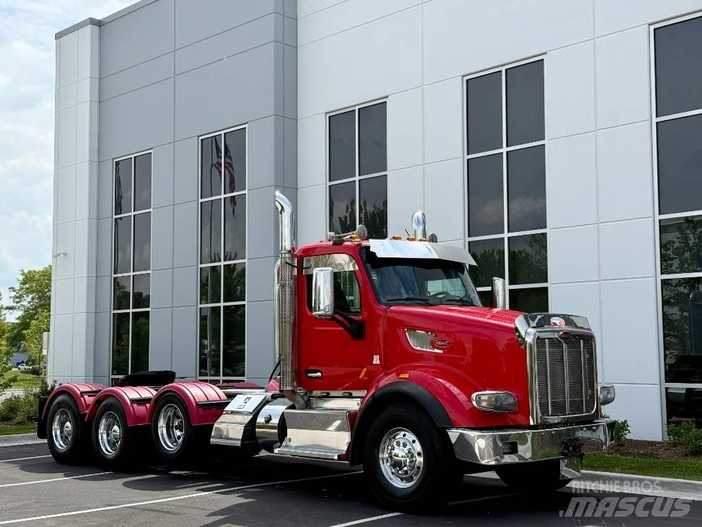 Peterbilt 567 Vetopöytäautot