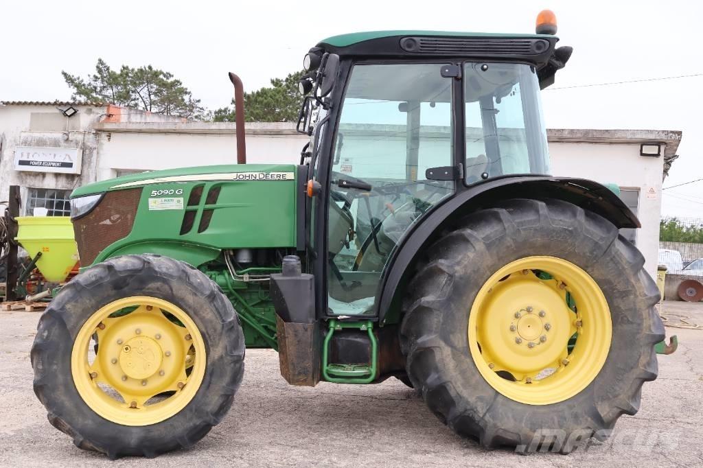 John Deere 5090 G Traktorit