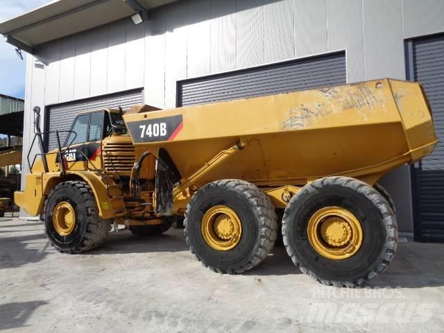 CAT 740 Dumpperit