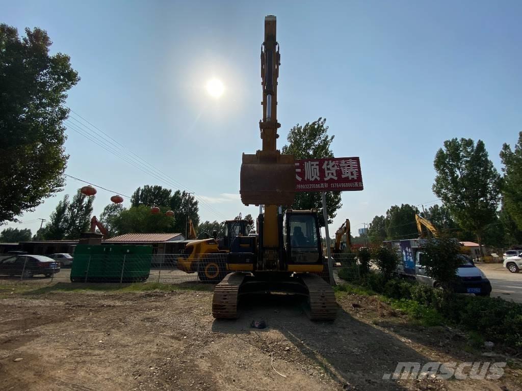 CAT 324D Telakaivukoneet