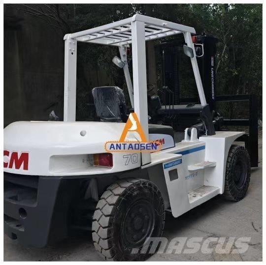 TCM FD 70 Z8 Dieseltrukit