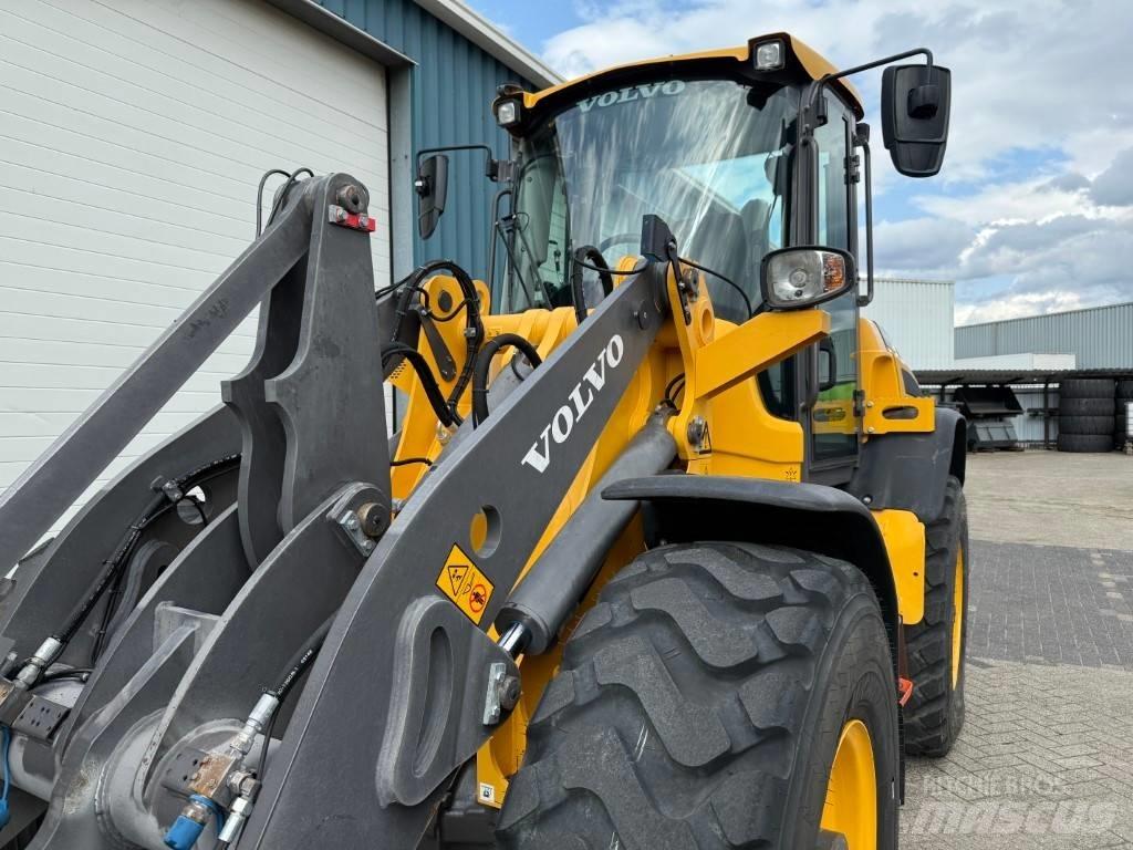 Volvo L50HS Pyöräkuormaajat