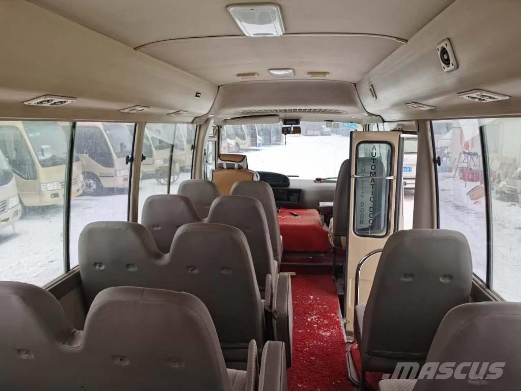 Toyota Coaster Bus Minibussit