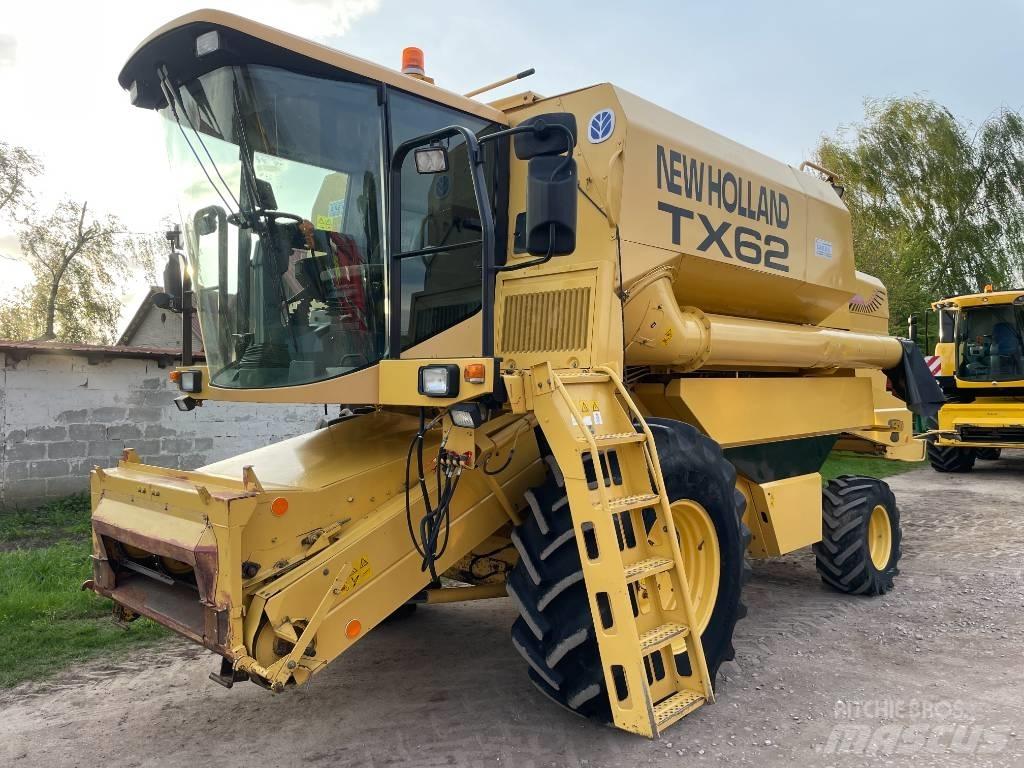 New Holland TX 62 Leikkuupuimurit