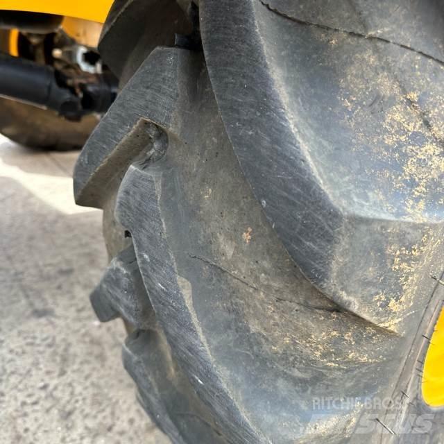 JCB 3CX Plus Kaivurikuormaajat