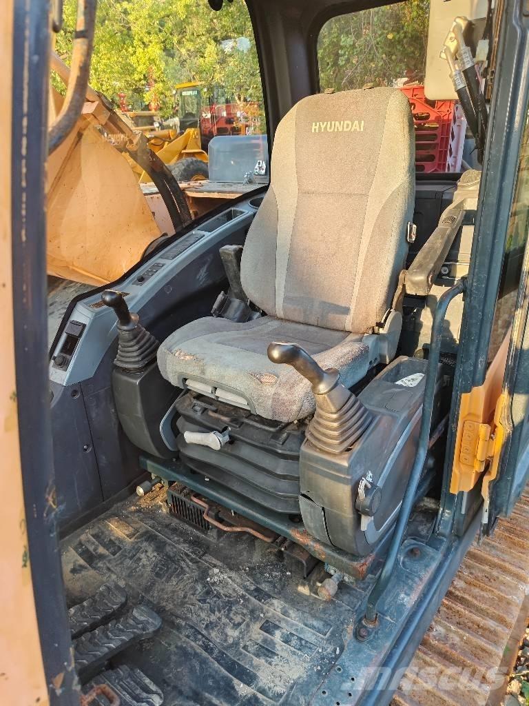 Hyundai R330LC-9S Telakaivukoneet
