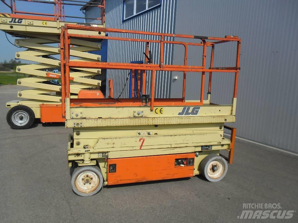 JLG 2033 E Saksilavat