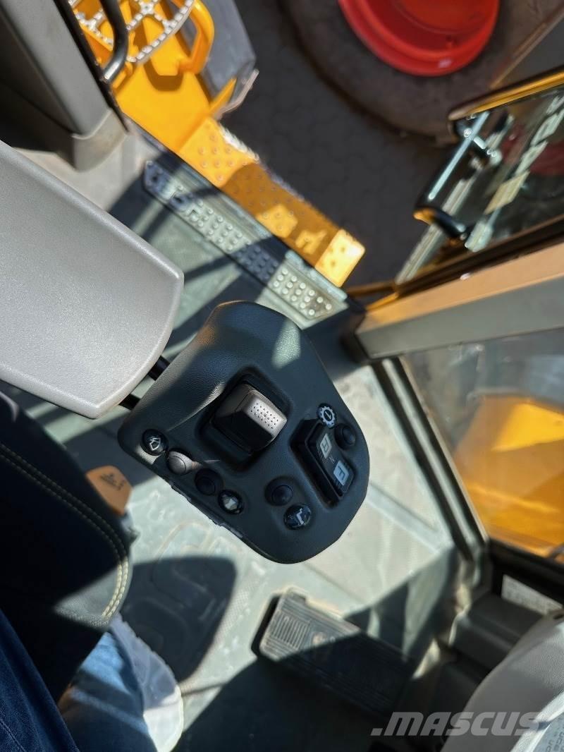 JCB 457 Agri Pyöräkuormaajat