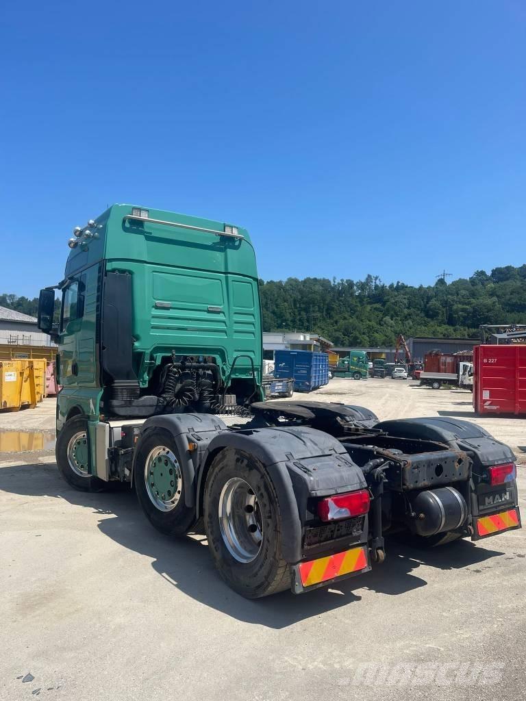 MAN TGX 26.480 BLS Vetopöytäautot