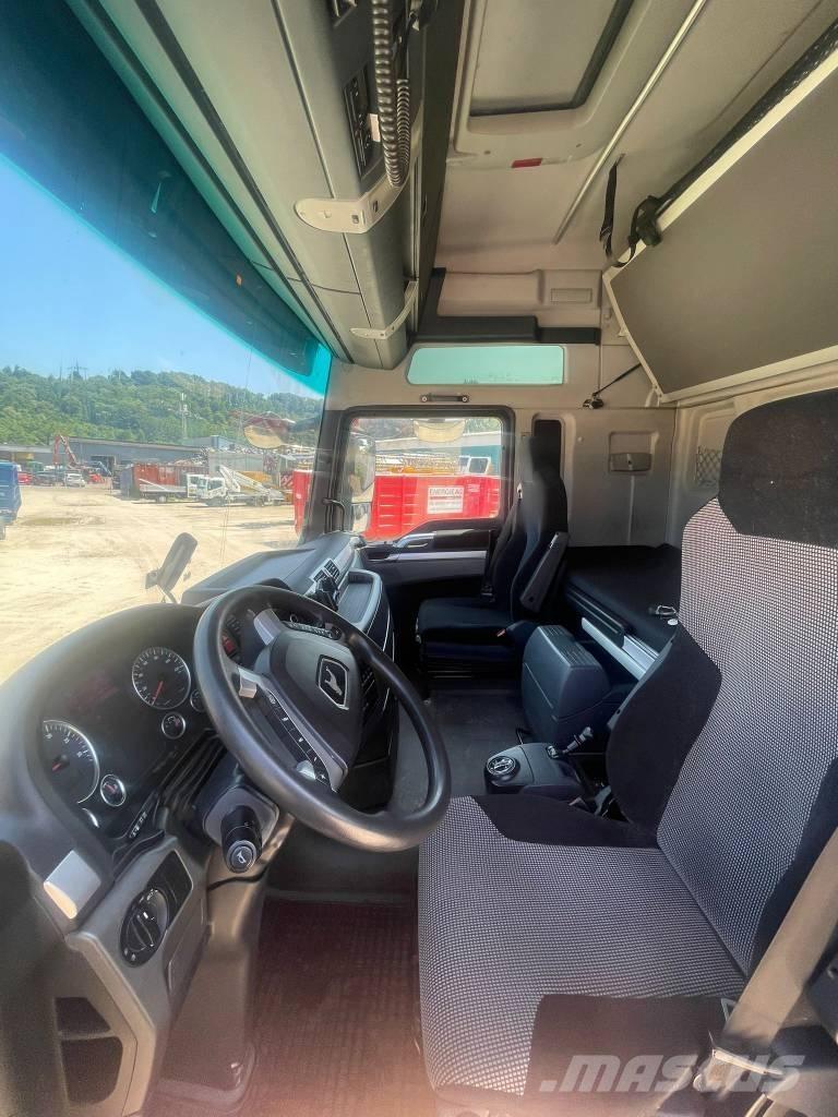 MAN TGX 26.480 BLS Vetopöytäautot